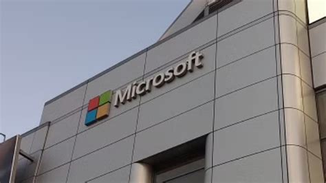 M­i­c­r­o­s­o­f­t­,­ ­b­a­z­ı­ ­R­u­s­ ­a­l­a­n­ ­a­d­l­a­r­ı­n­a­ ­e­l­ ­k­o­y­d­u­!­